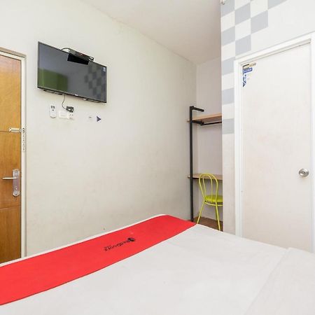 Reddoorz @ Darmo Surabaya Hotel Exterior photo