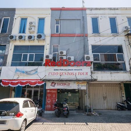 Reddoorz @ Darmo Surabaya Hotel Exterior photo